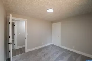 4637 Adobe St SE, Salem, OR 97317 - Photo 34