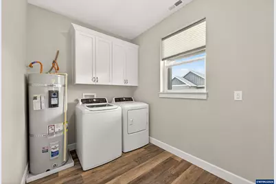3622 NE Hembree St, McMinnville, OR 97128 - Photo 16