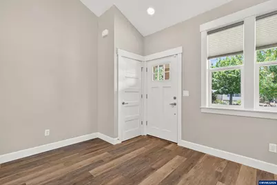 3622 NE Hembree St, McMinnville, OR 97128 - Photo 6