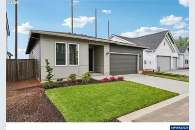 754 Magnolia Av, Woodburn, OR 97071 - Photo 2
