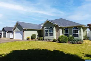 3247 20th Ave SE, Albany, OR 97322 - Photo 4