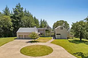 6365 NW Burgundy Dr, Corvallis, OR 97330 - Photo 1