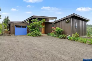 7032 NW Blacktail Trail Dr, Corvallis, OR 97330 - Photo 1