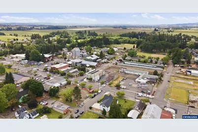 413 S Trade St, Amity, OR 97101 - Photo 40