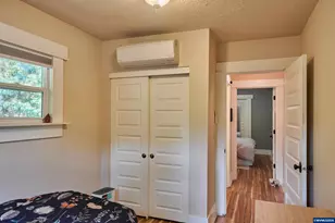 265 Myers St S, Salem, OR 97302 - Photo 14