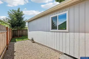 2360 Townsend Way SE, Salem, OR 97301 - Photo 26