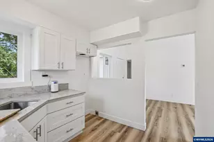 2360 Townsend Way SE, Salem, OR 97301 - Photo 12
