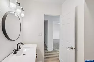 2360 Townsend Way SE, Salem, OR 97301 - Photo 18