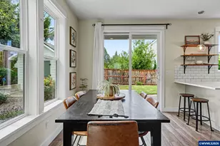 121 Four Oaks Dr, Silverton, OR 97381 - Photo 14