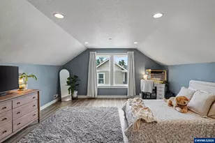 121 Four Oaks Dr, Silverton, OR 97381 - Photo 32