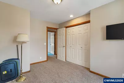 2734 Cindercone Ct SE, Salem, OR 97306 - Photo 32