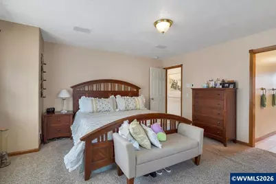 2734 Cindercone Ct SE, Salem, OR 97306 - Photo 40