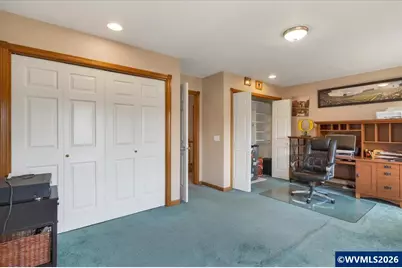 2734 Cindercone Ct SE, Salem, OR 97306 - Photo 36