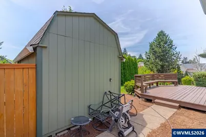 2734 Cindercone Ct SE, Salem, OR 97306 - Photo 48