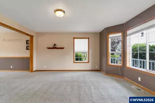 2734 Cindercone Ct SE, Salem, OR 97306 - Photo 10