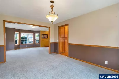 2734 Cindercone Ct SE, Salem, OR 97306 - Photo 16