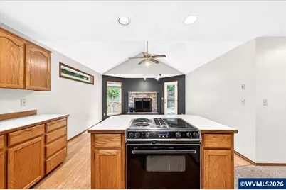1395 SE 64th Av, Hillsboro, OR 97123 - Photo 14