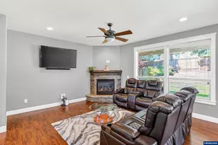6173 Lillian St SE, Salem, OR 97306 - Photo 4