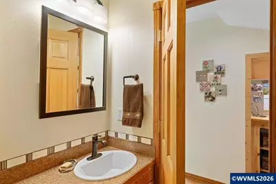 565 Shelokum Dr, Silverton, OR 97381 - Photo 18