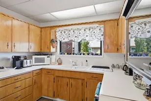 544 SE Court St, Dallas, OR 97338 - Photo 12
