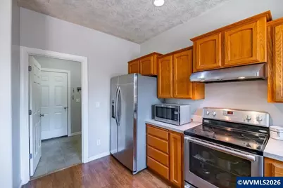 4199 Geranium Lp NE, Salem, OR 97305 - Photo 16