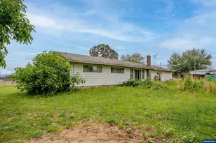 35858 Knox Butte Rd E, Albany, OR 97322 - Photo 2