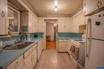 35858 Knox Butte Rd E, Albany, OR 97322 - Photo 8