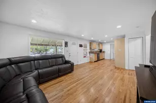 1530 Boone Rd SE, Salem, OR 97306 - Photo 6