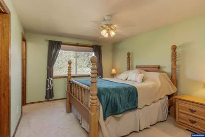 7405 SW 172nd Av, Aloha, OR 97007 - Photo 14