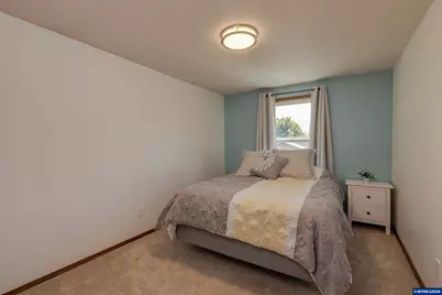 7405 SW 172nd Av, Aloha, OR 97007 - Photo 16