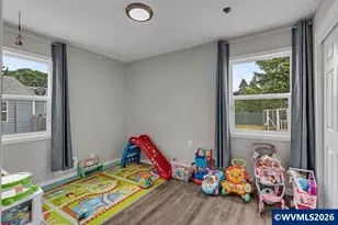 717 20th St SE, Salem, OR 97301 - Photo 20