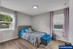 717 20th St SE, Salem, OR 97301 - Photo 16