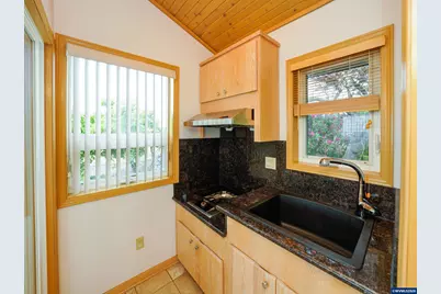 3864 West Nanitch Cir S, Salem, OR 97306 - Photo 22