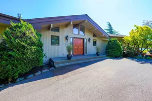3864 West Nanitch Cir S, Salem, OR 97306 - Photo 2