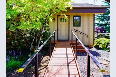 3864 West Nanitch Cir S, Salem, OR 97306 - Photo 46