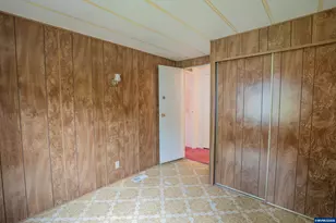 3134 Highway 20, Sweet Home, OR 97386 - Photo 20