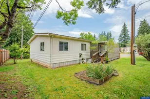 3134 Highway 20, Sweet Home, OR 97386 - Photo 2