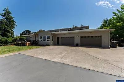 38703 Shady Oak Dr NE, Albany, OR 97322 - Photo 1