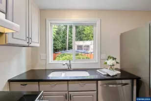 9700 SW Tualatin Rd, Tualatin, OR 97062 - Photo 6