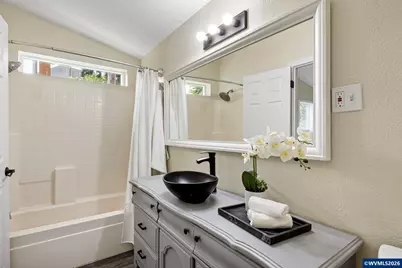 9700 SW Tualatin Rd #18, Tualatin, OR 97062 - Photo 12