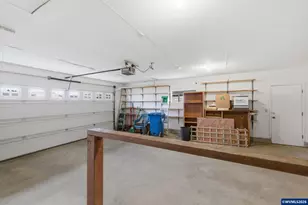 1305 Mulberry Dr, Woodburn, OR 97071 - Photo 24
