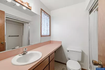 1305 Mulberry Dr, Woodburn, OR 97071 - Photo 18
