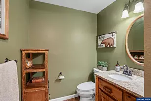 1423 35th Ave NW, Salem, OR 97304 - Photo 36