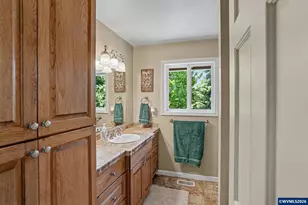 1423 35th Ave NW, Salem, OR 97304 - Photo 30