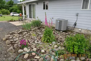 553 SW Kingwood Av, Mill City, OR 97360 - Photo 20