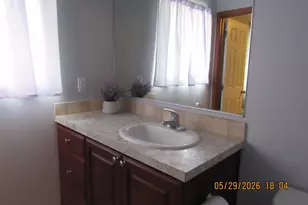553 SW Kingwood Av, Mill City, OR 97360 - Photo 6