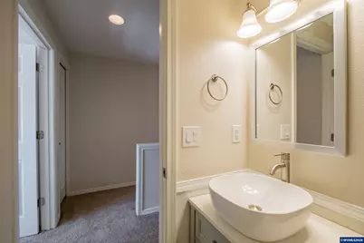 2190 Maplewood Dr S, Salem, OR 97306 - Photo 28