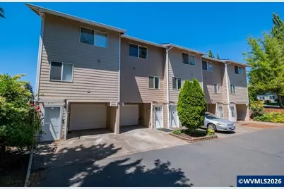 2190 Maplewood Dr S, Salem, OR 97306 - Photo 1