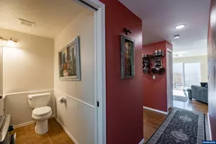 2190 Maplewood Dr S, Salem, OR 97306 - Photo 32
