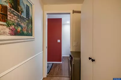 2190 Maplewood Dr S, Salem, OR 97306 - Photo 20